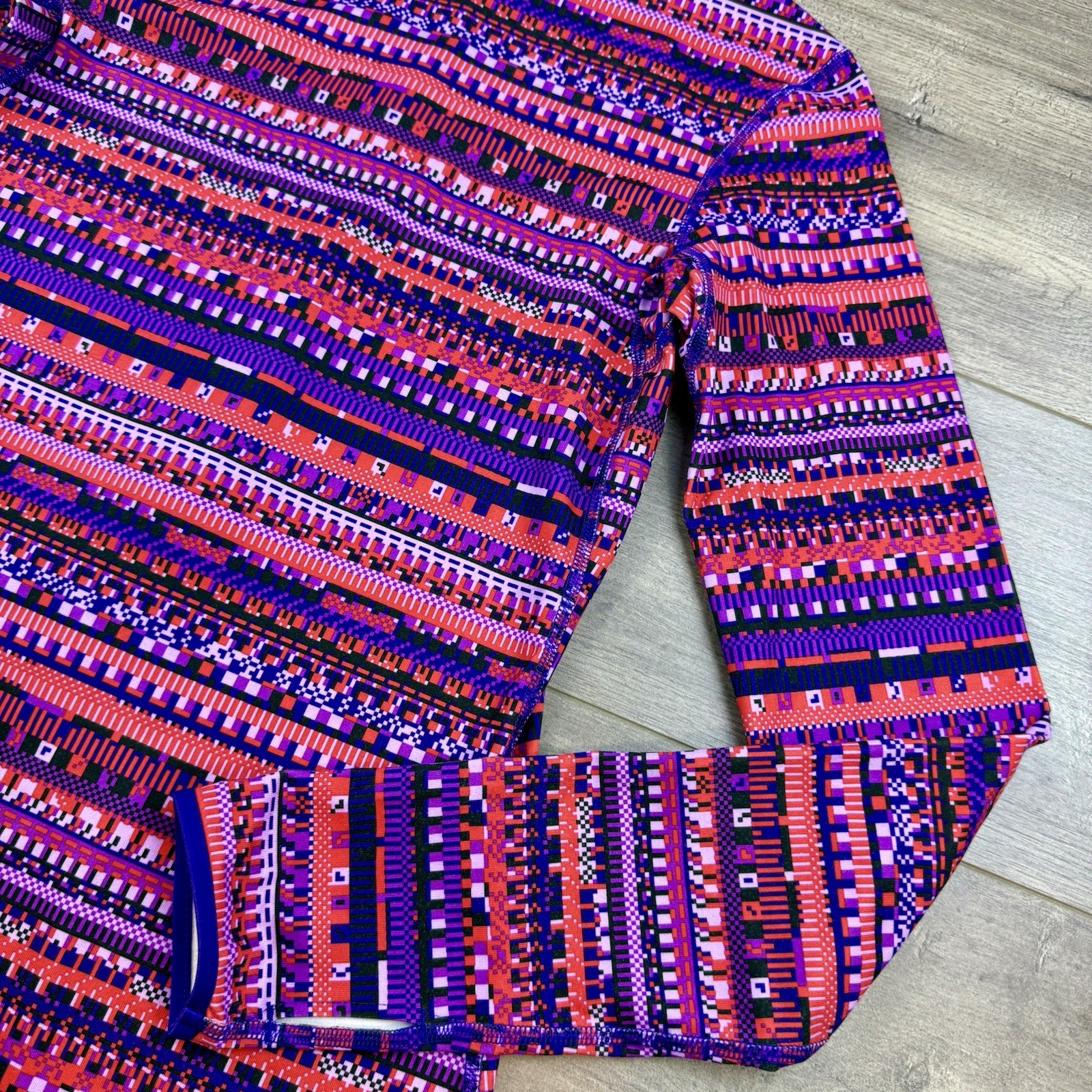Nike Pro Dri-Fit Hyperwarm Engineered Print 1/2 Zip Aztec Tribal Women’s Small