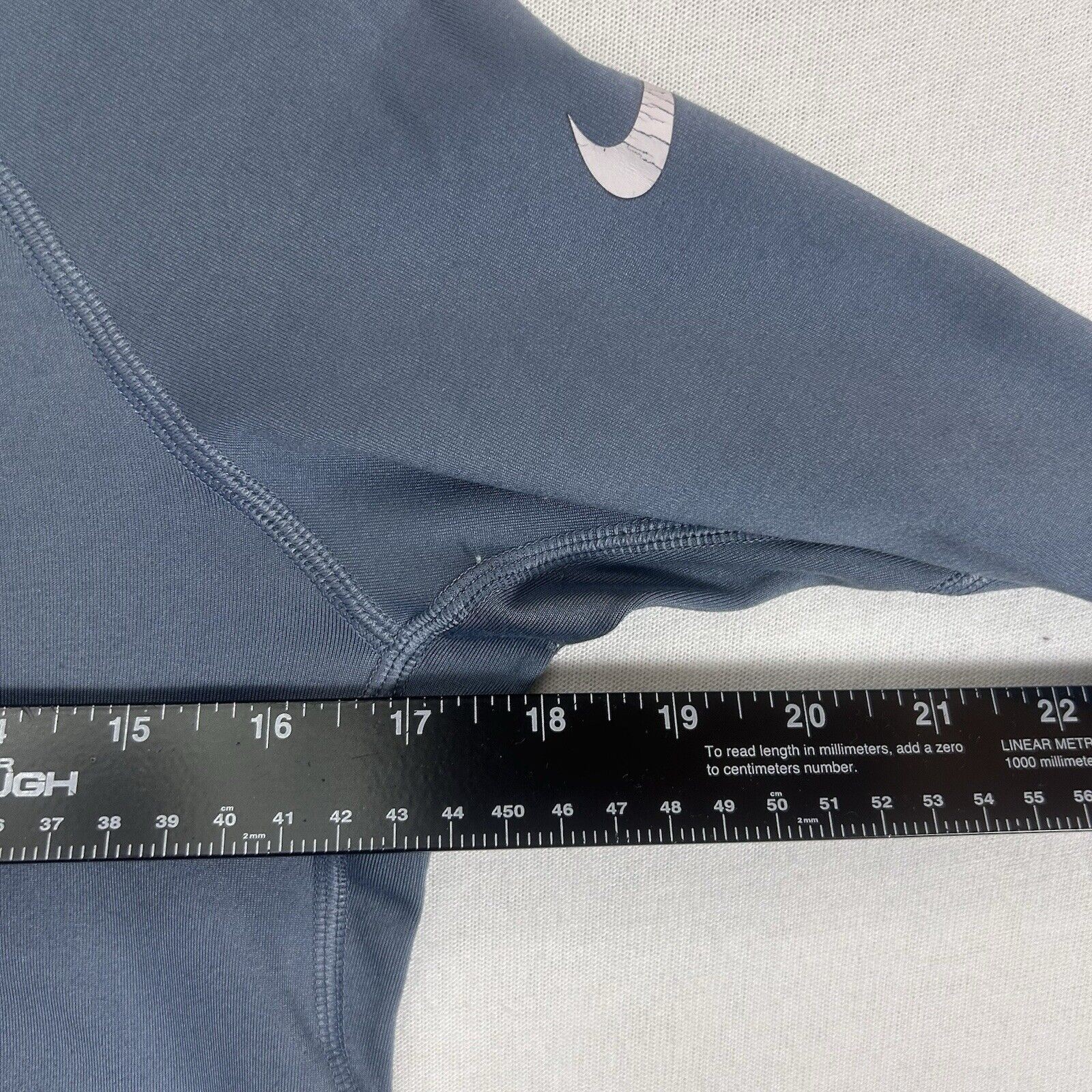 Nike Pro Combat Dri-Fit Compression Womens Medium Long Sleeve Shirt Logo Sports