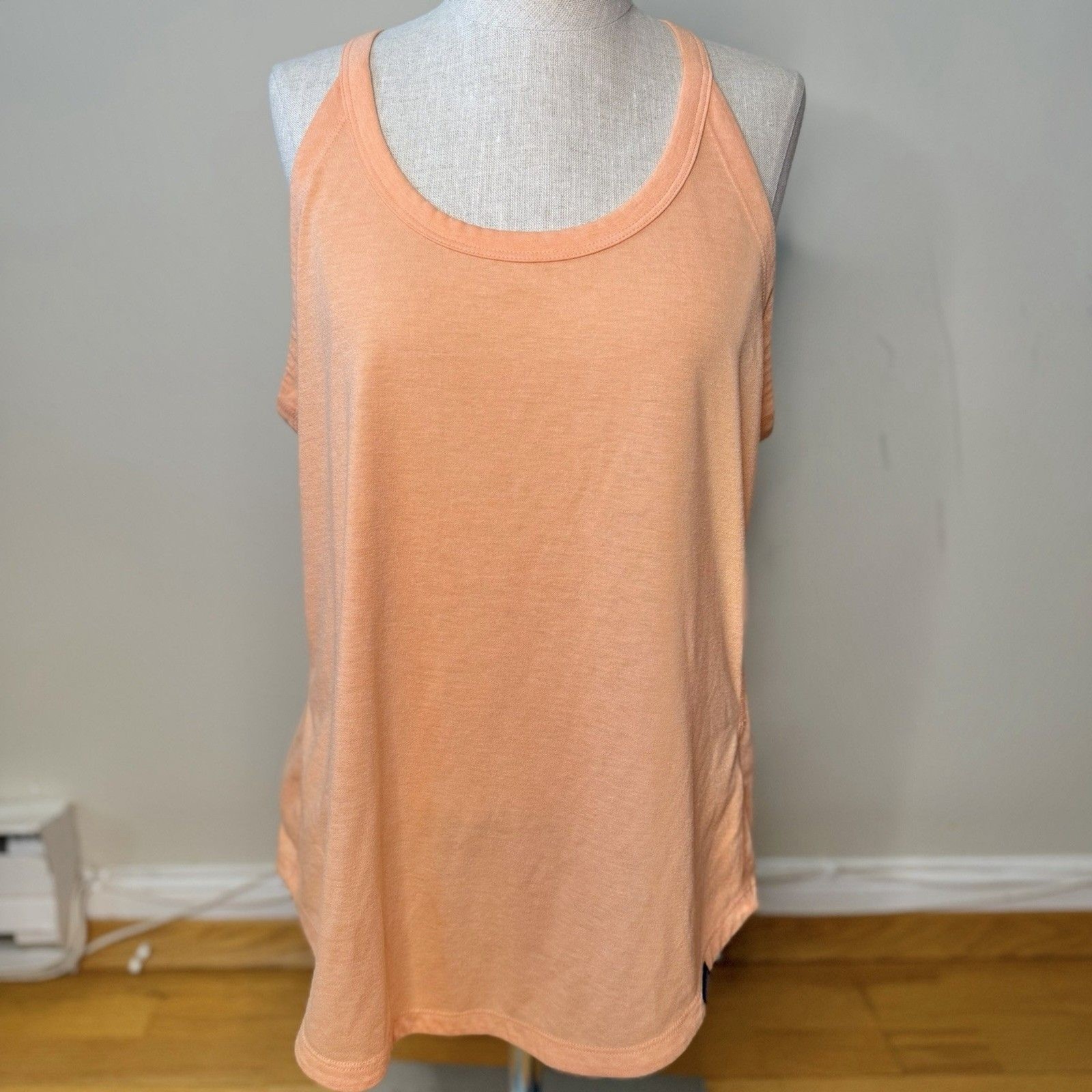 Patagonia Women’s Capilene Cool Trail Tank Peach Sherbet L GUC Active Hiking Run