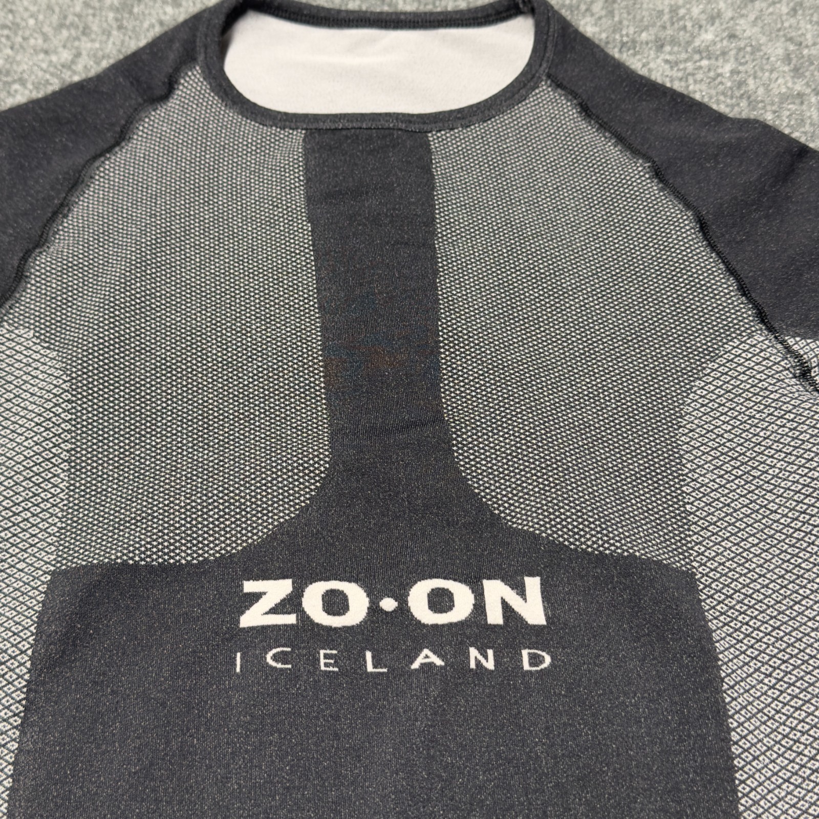 Zo On Iceland Base Layer Stretch Long Sleeve Womens Large Portugal Pullover