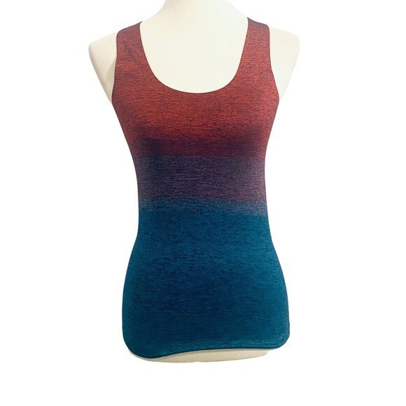 Athleta Red Blue Gradient Tank Racerback Fitted Stretch Womens Sz S NWT