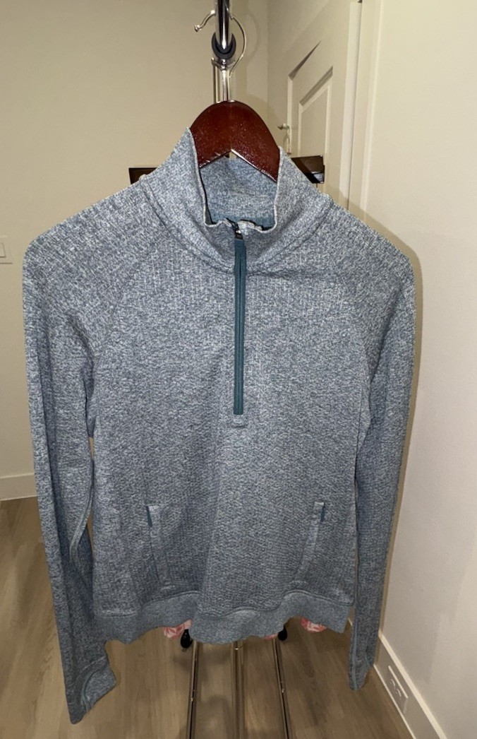 Lululemon Engineered Warmth Half Zip Pullover Top Size 10 Green Jasper White