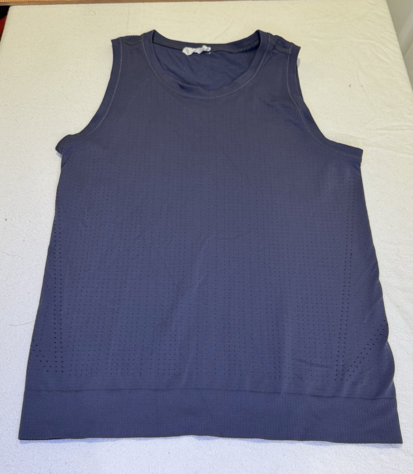 Athleta Women’s Blue XS Tank Top Scoop Neck Breathable Stretch Athletic Fit