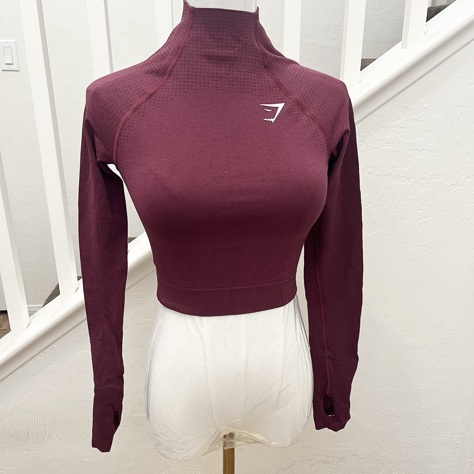 Gymshark Vital Seamless Stretch High Neck Long Sleeve Crop Top Size Small