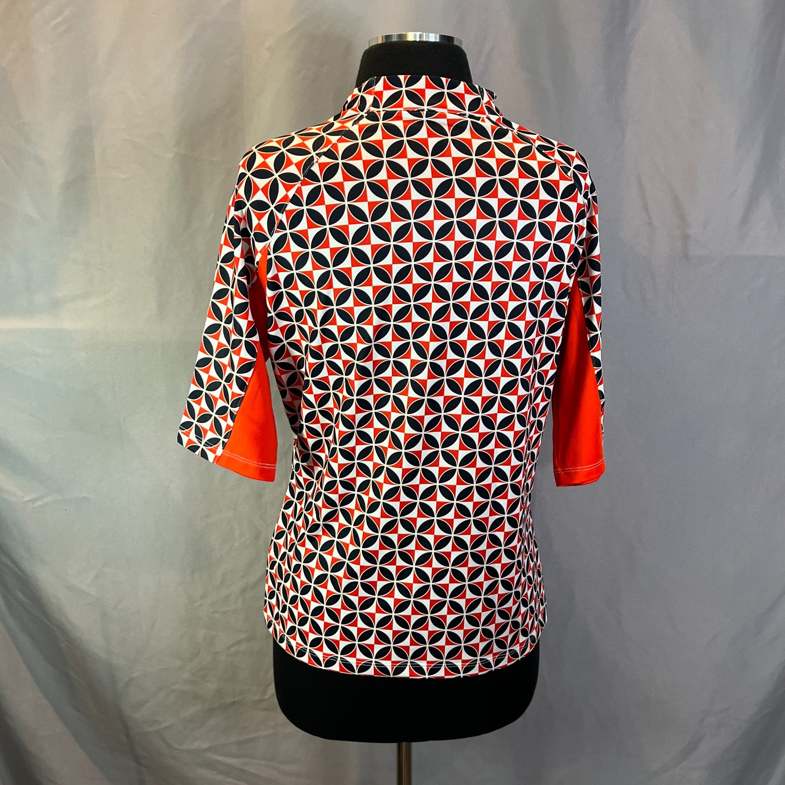 Tail Khaira Top Women Medium Multicolor Geometric Print Stretch Golf Performance