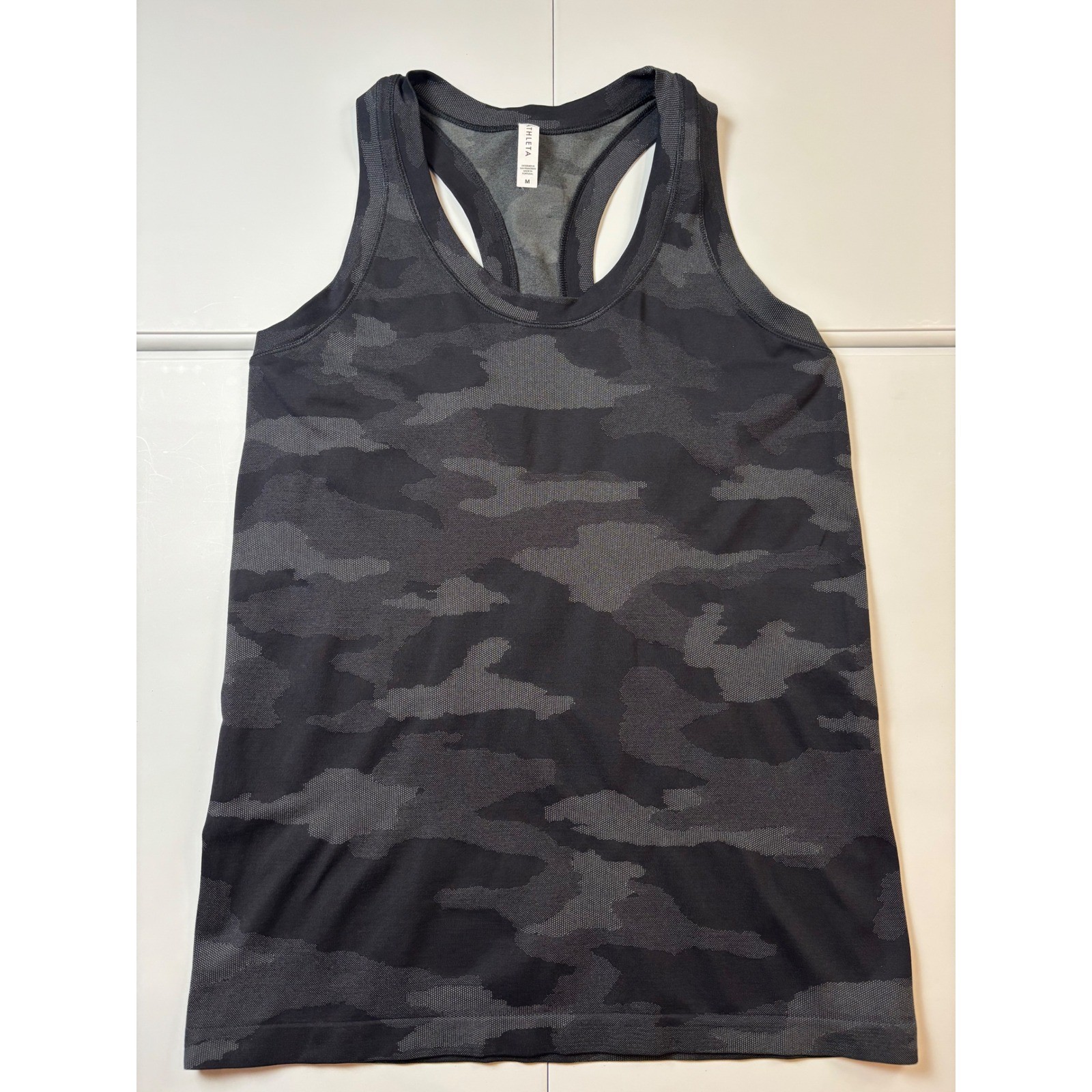 Athleta Momentum Tank Top Women Size M Black Camo Racerback Seamless