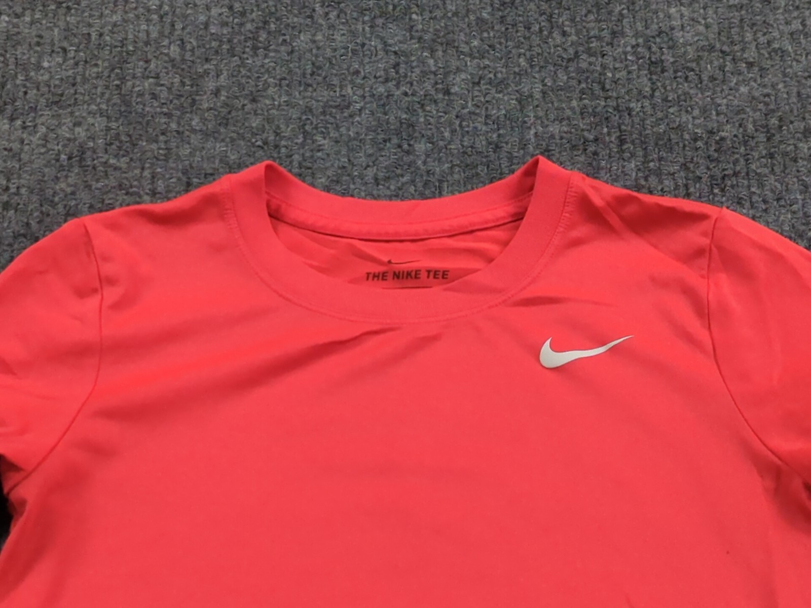 Nike Shirt Womens Small Orange Short Sleeve Top Tee Dri Fit Casual Run Gym