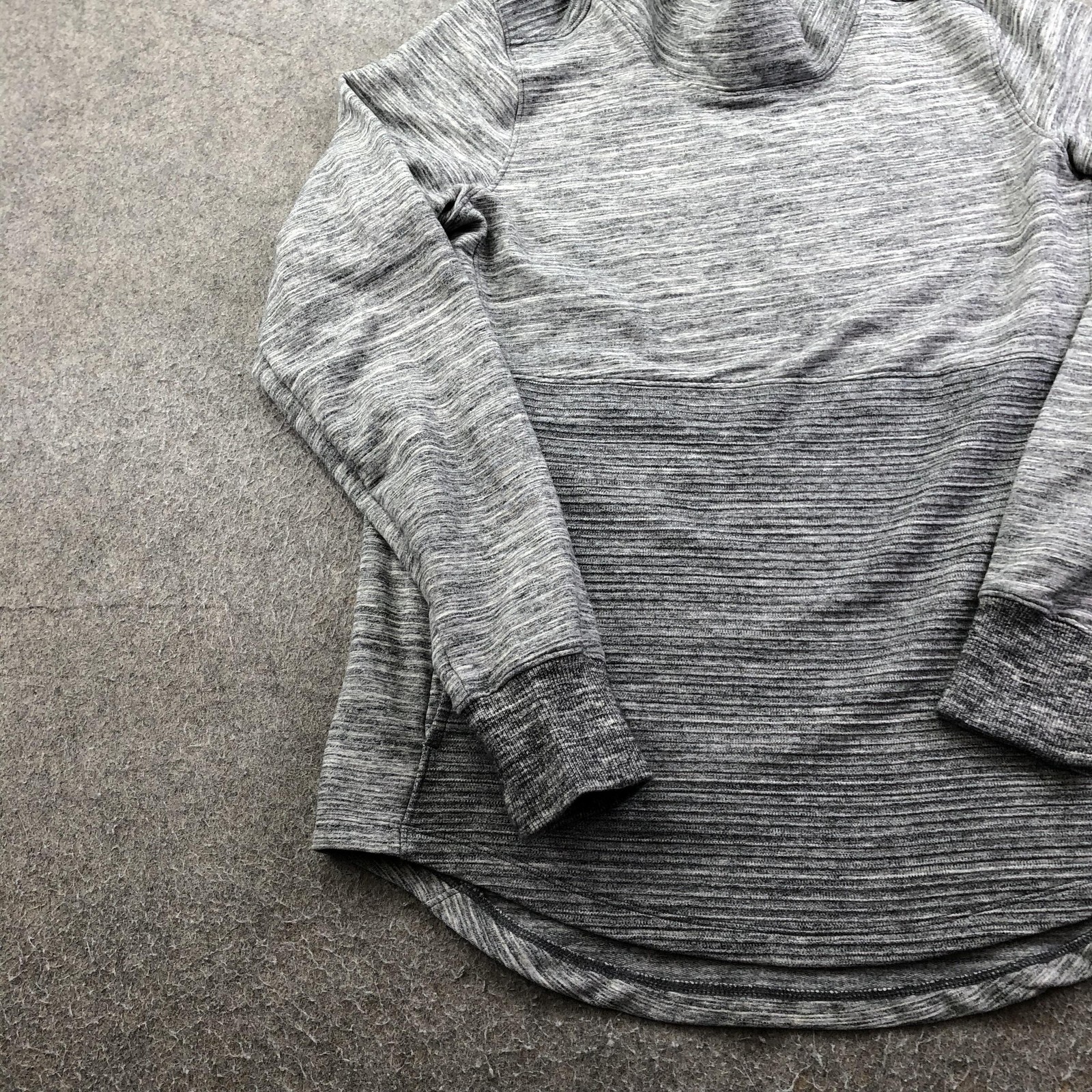 LL Bean Pullover Womens Medium Gray Long Sleeve Mock Neck Stretch Top Athletic