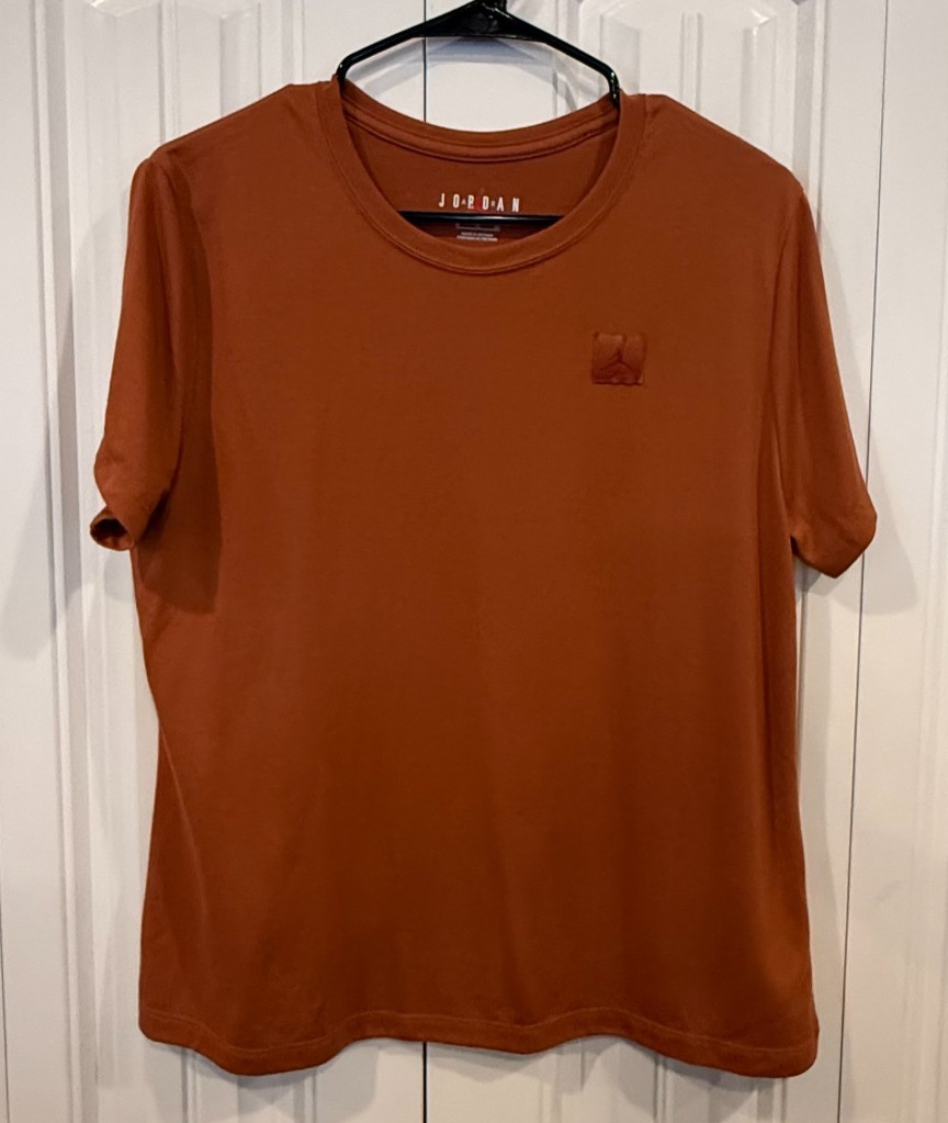 Jordan Flight Essentials Women’s XL Burnt Orange Crew Neck T-Shirt Jumpman Logo