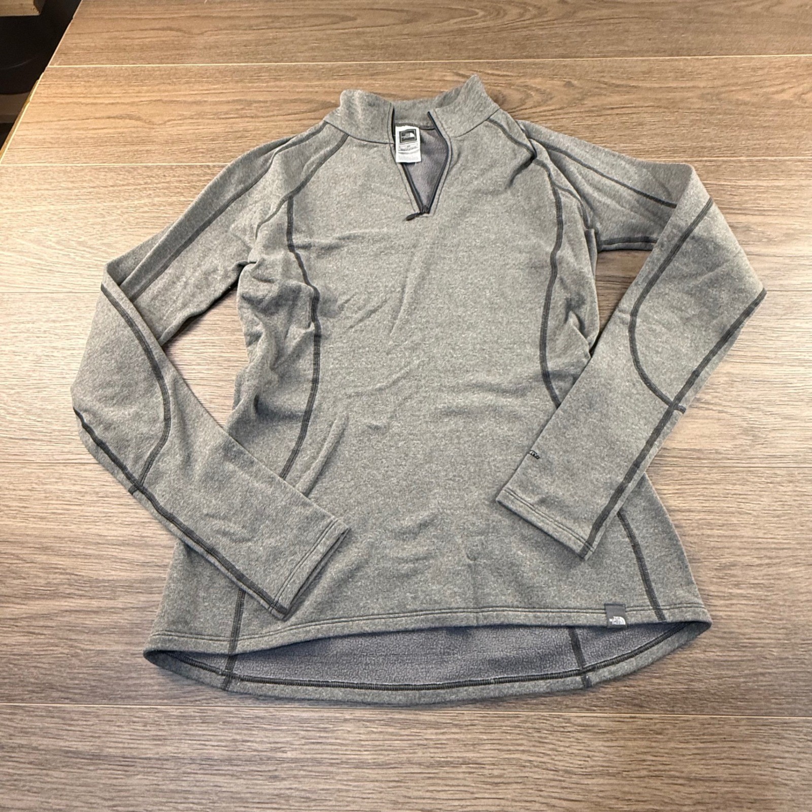 The North Face Expedition Quarter Zip Base Layer Flashdry Gray Small Outdoors