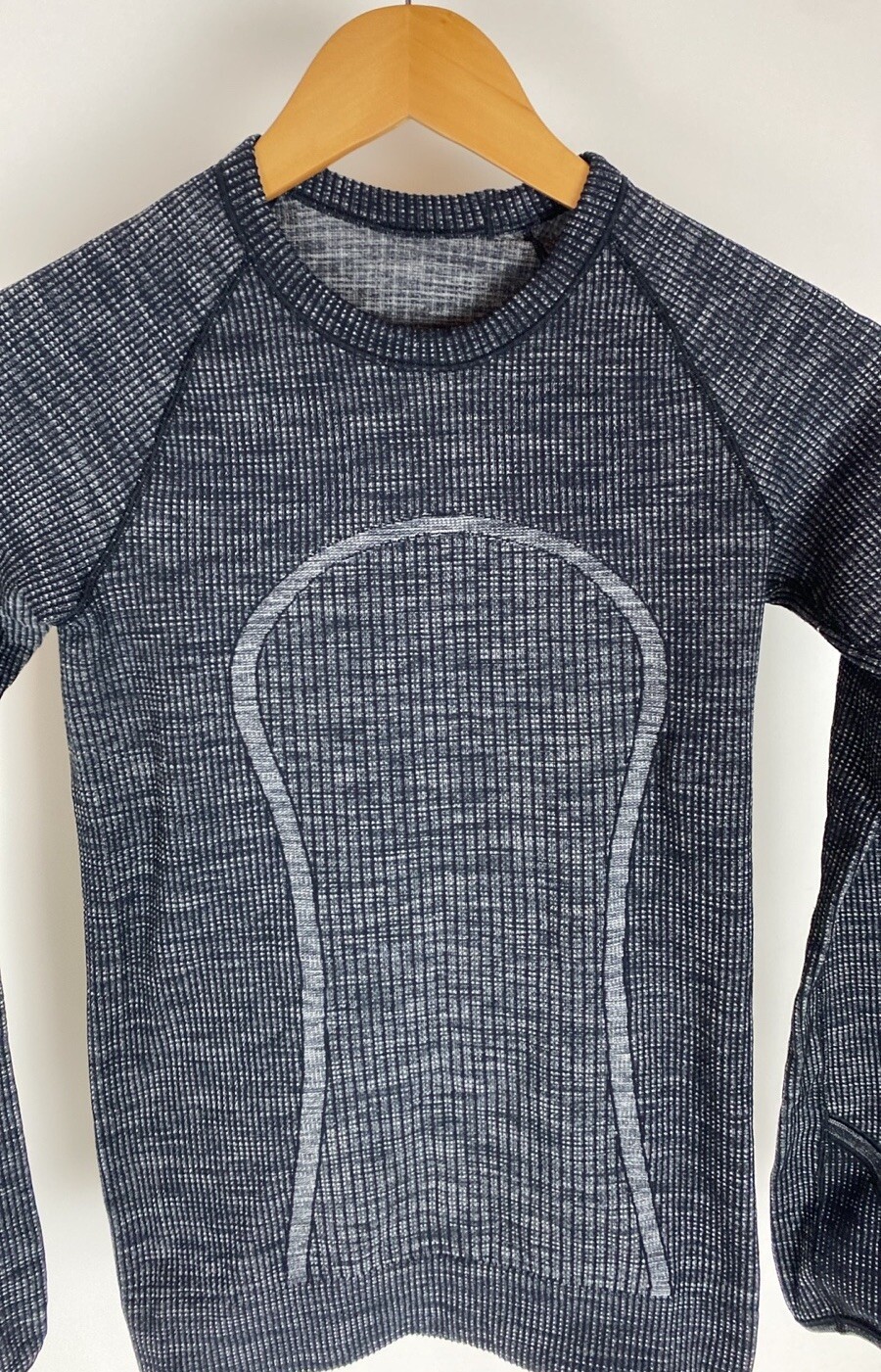 Lululemon Swiftly Tech Wool Pullover Long Sleeve Women’s Approx Size 2 Or 4