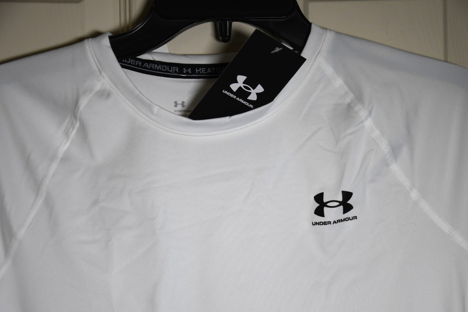 NWT Under Armour HeatGear Authentics Compression Women’s Large White T-shirt