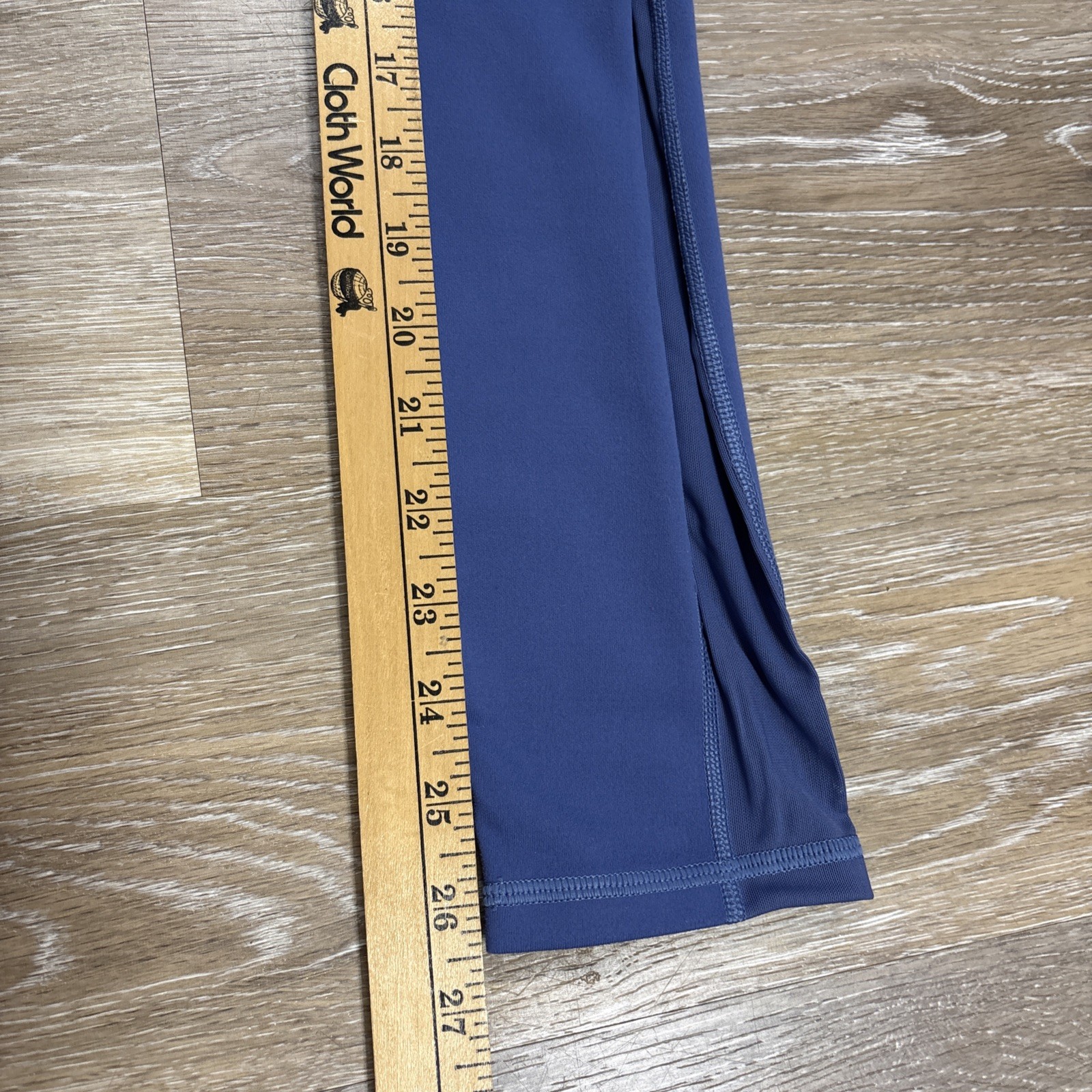 Fabletics Size Medium Bundle 1 Pr Leggings 2 Bras 1 Tank Top Excellent Condition