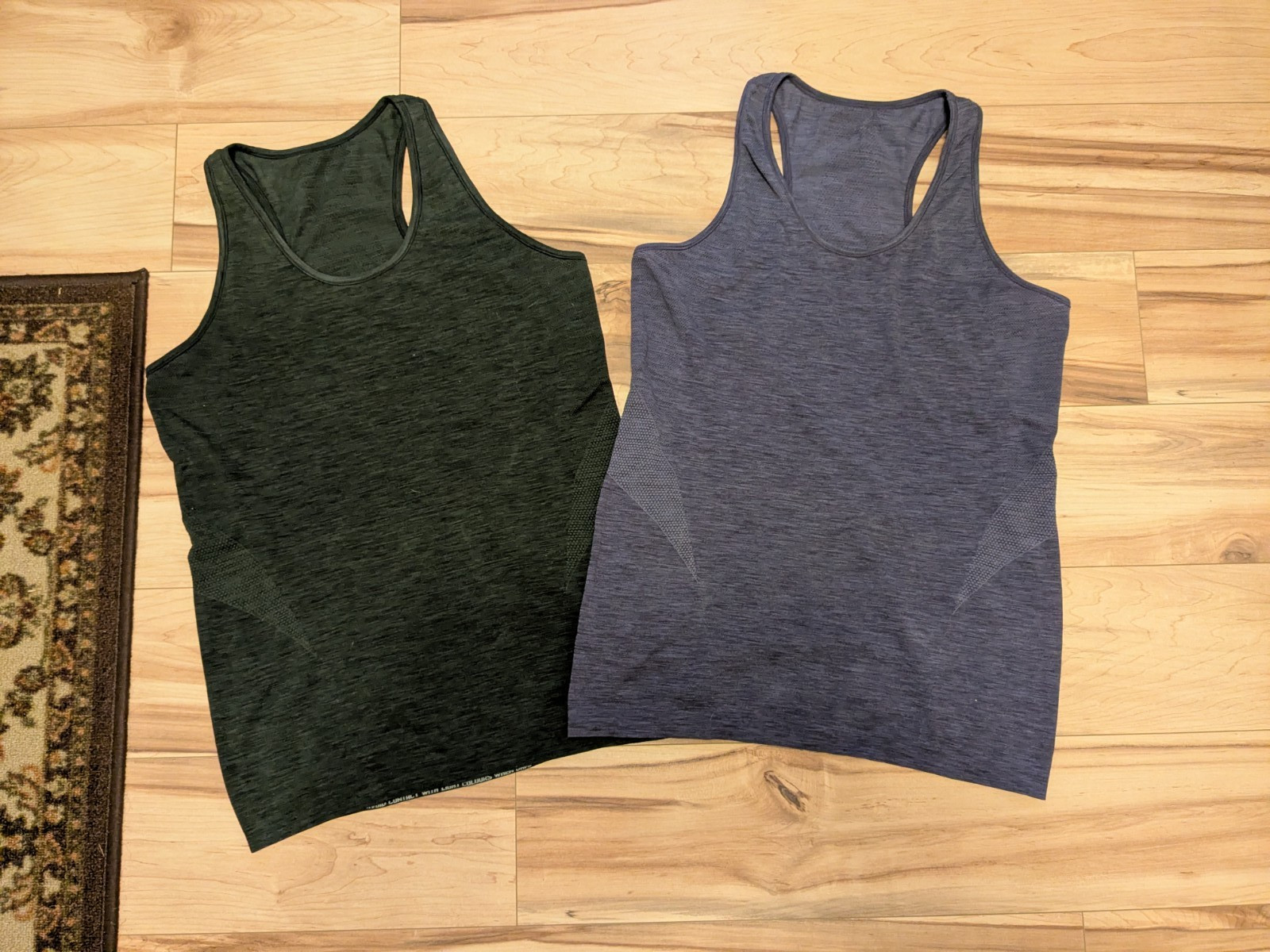 Sweaty Betty Athlete Seamless Tank Lot of 2 Size XL 12 Olive Green and Plum GUC
