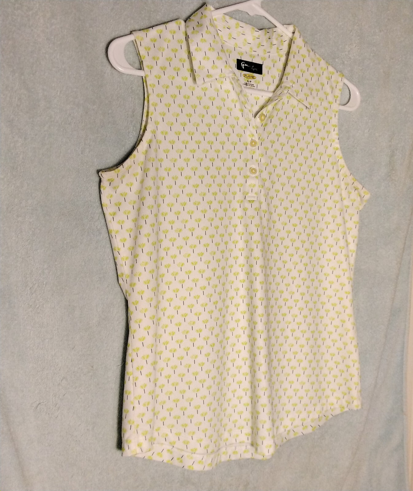 Greg Norman Golf Play Dry Polo Shirt Womens Size S Yellow Roses Sleeveless Top