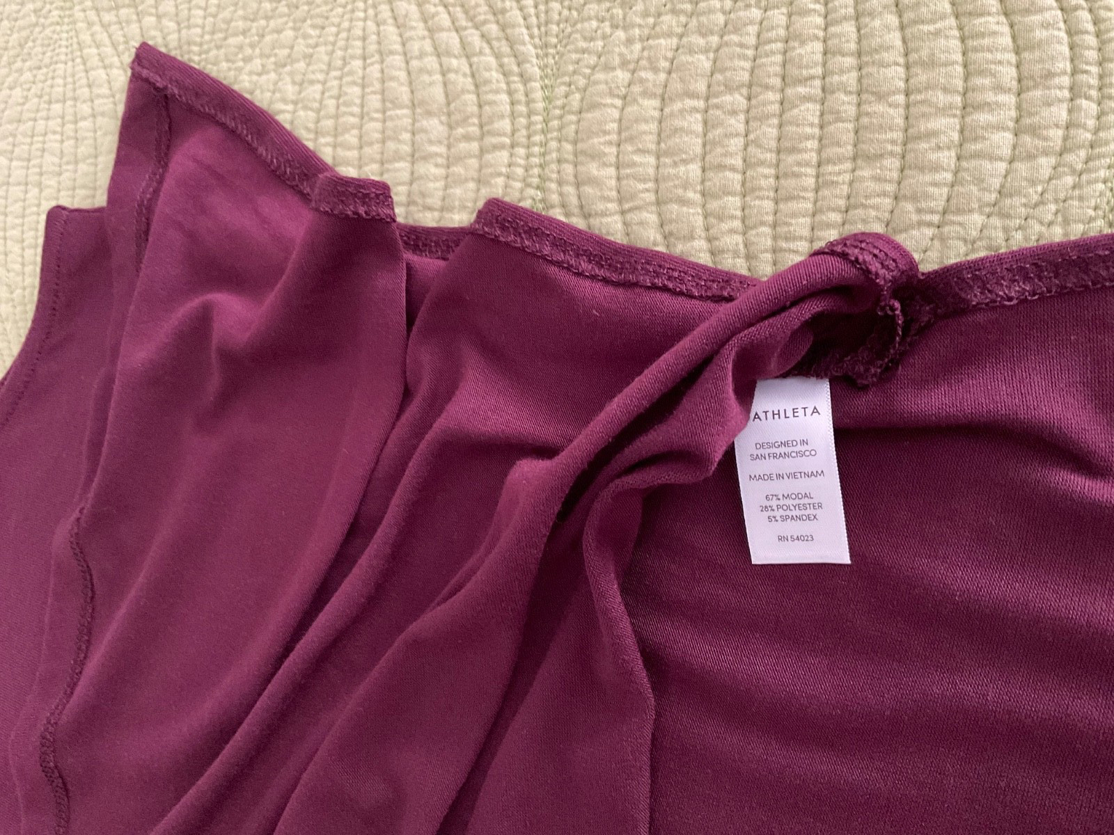 Athleta Cloudlight Asymmetrical/Side Tie Tank Burgundy XL Tall New w Tags