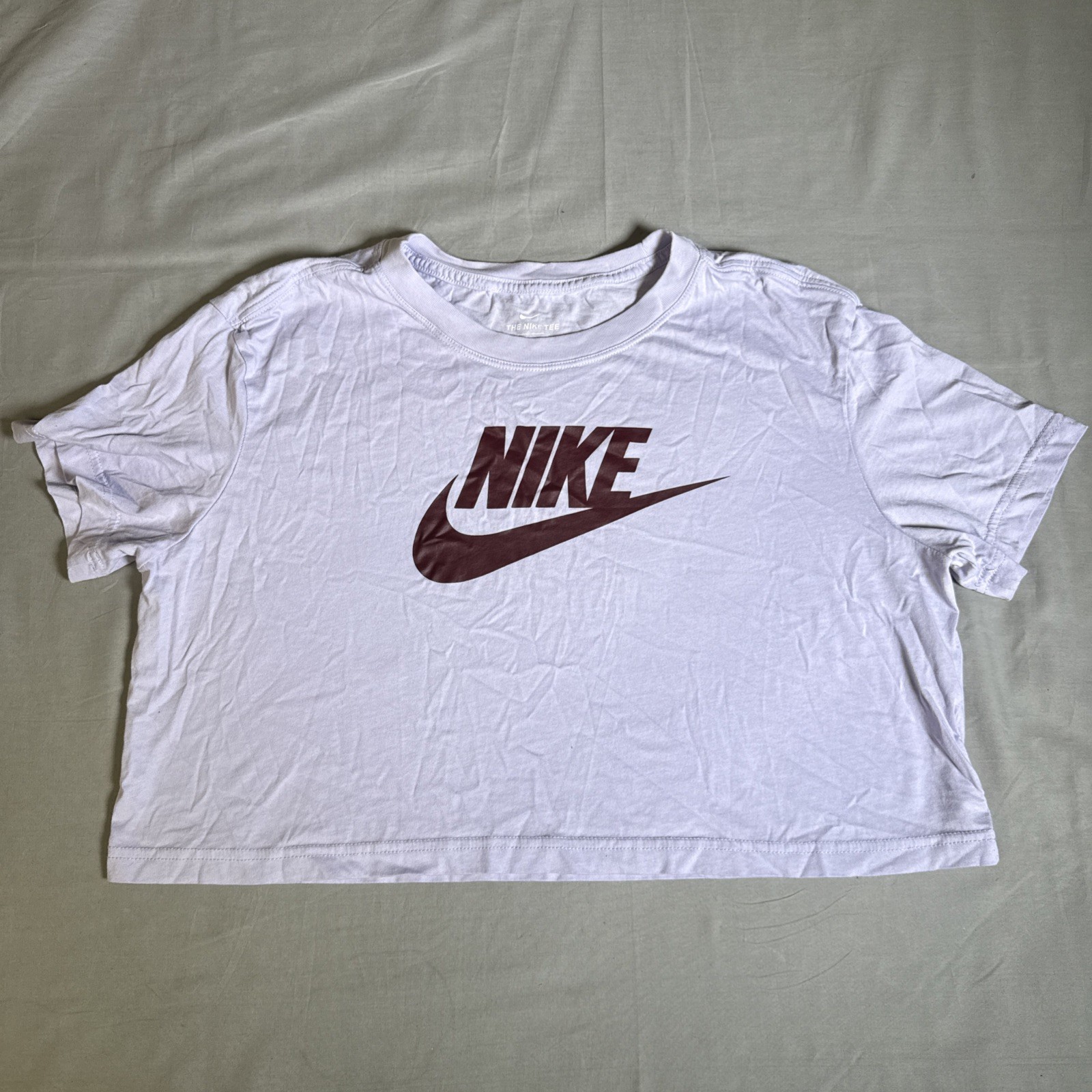 Nike The Nike Tee Purple Lavender Graphic Crop Top Size Small