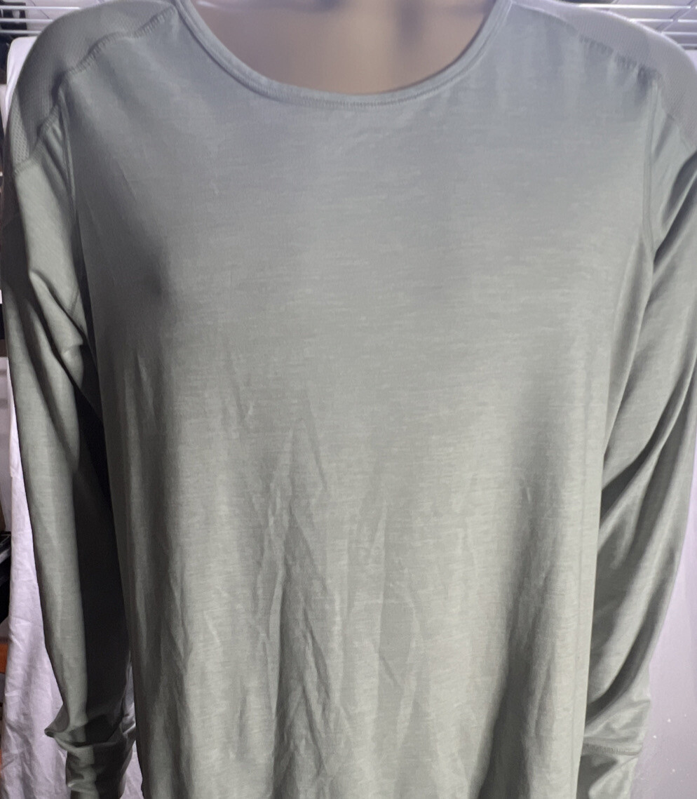 Reebok Women’s Activewear Speedwick Long Sleeve Shirt RN#104141 White Size L