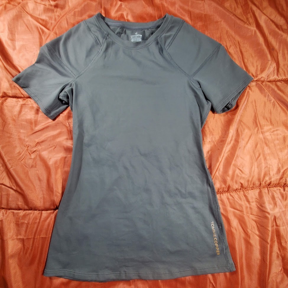 Tommie Copper Shirt Womens Medium Black Compression Short Sleeve Active Zinc EUC