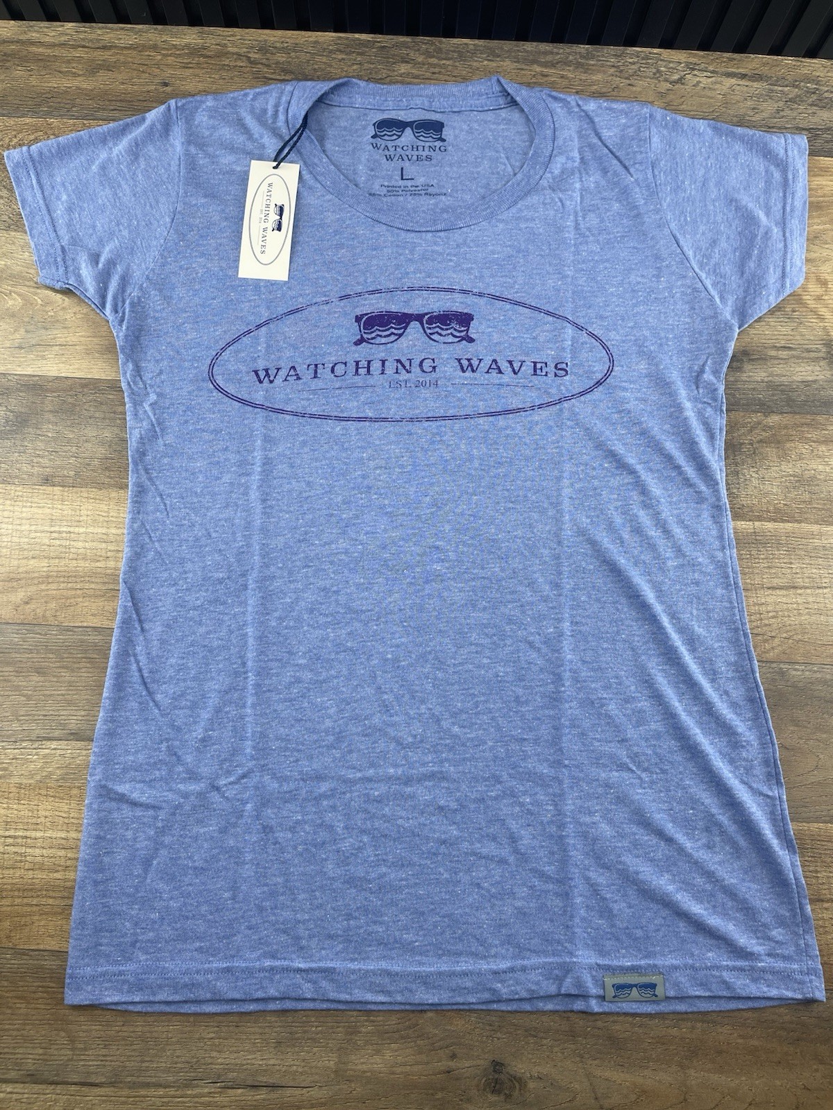 Watching Waves Large Womens Light Blue Tee Shirt Top Private Selection Apparel