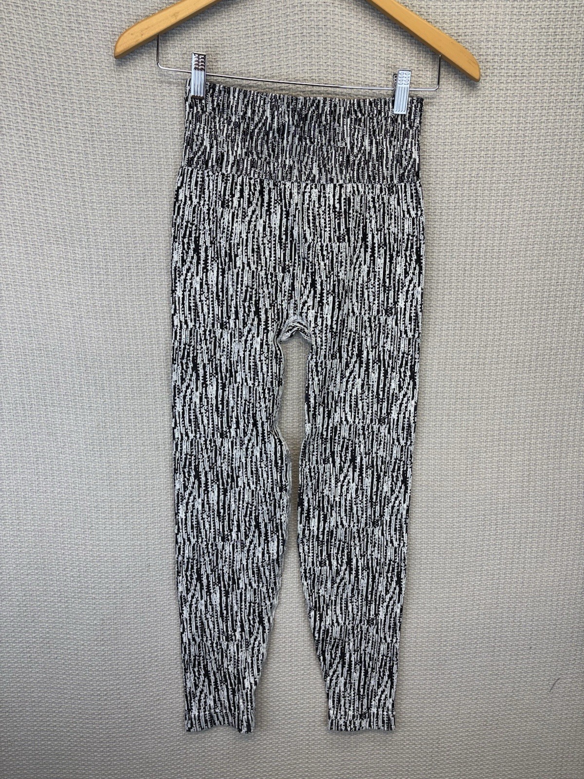 Athleta Womens Flurry Elemental Turtleneck Two Piece Set S Black/White Pants Top