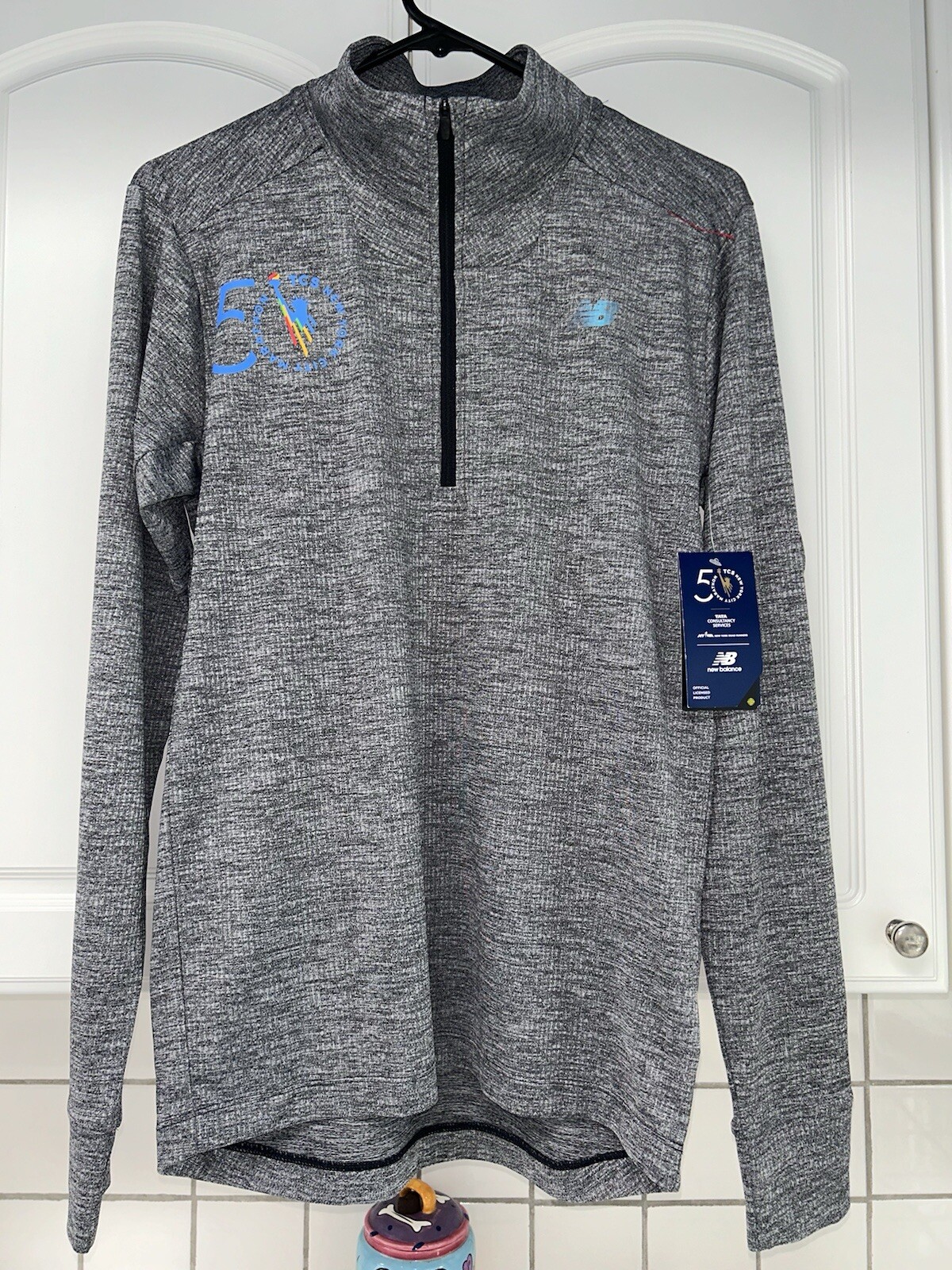 NWT NEW BALANCE NEW YORK MARATHON LONG SLEEVE RUNNING 1/4 ZIP SHIRT WOMENS SMALL
