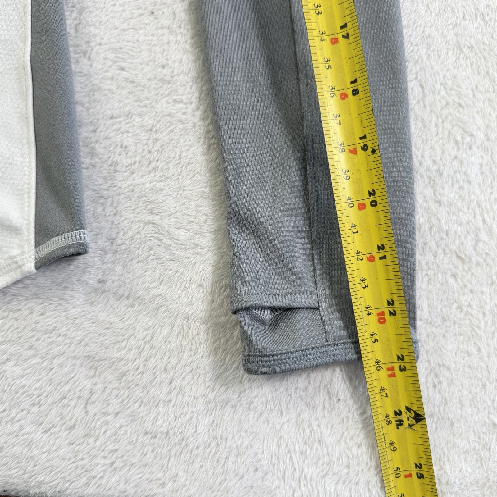 Athleta Running Wild Half Zip Pullover XS White Thumbholes Stretch Golf LS