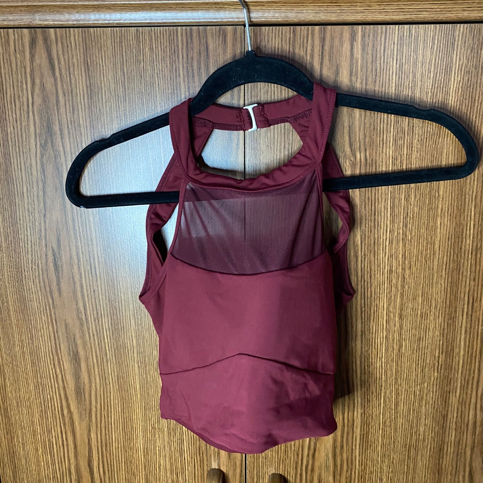 Shein Mesh Halter Crop Top Womens S Burgundy Open Back Athletic Tank