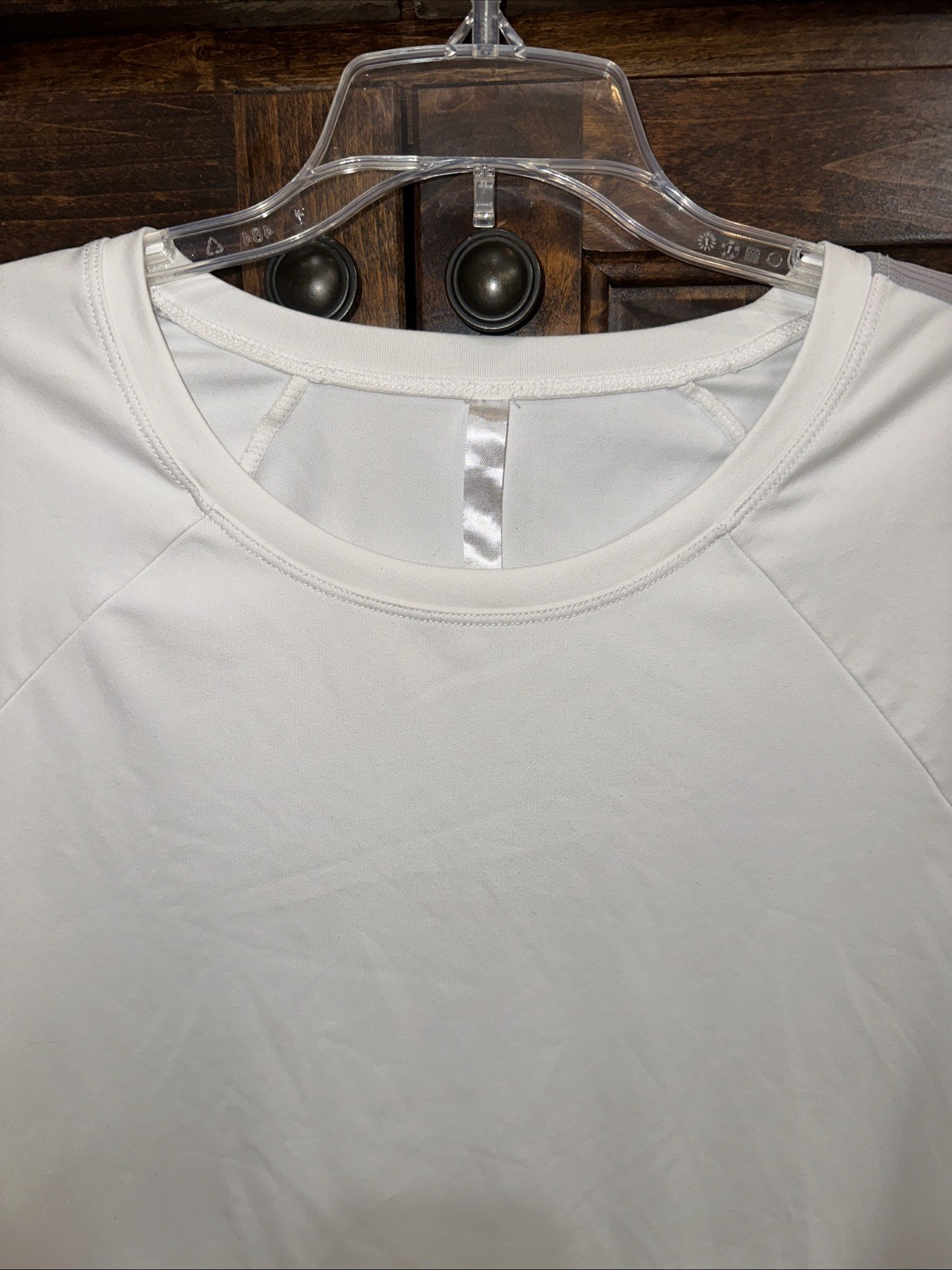 Fabletics Medium Cashel Adjustable Long Sleeve Top II White Gray Cinch Sleeve