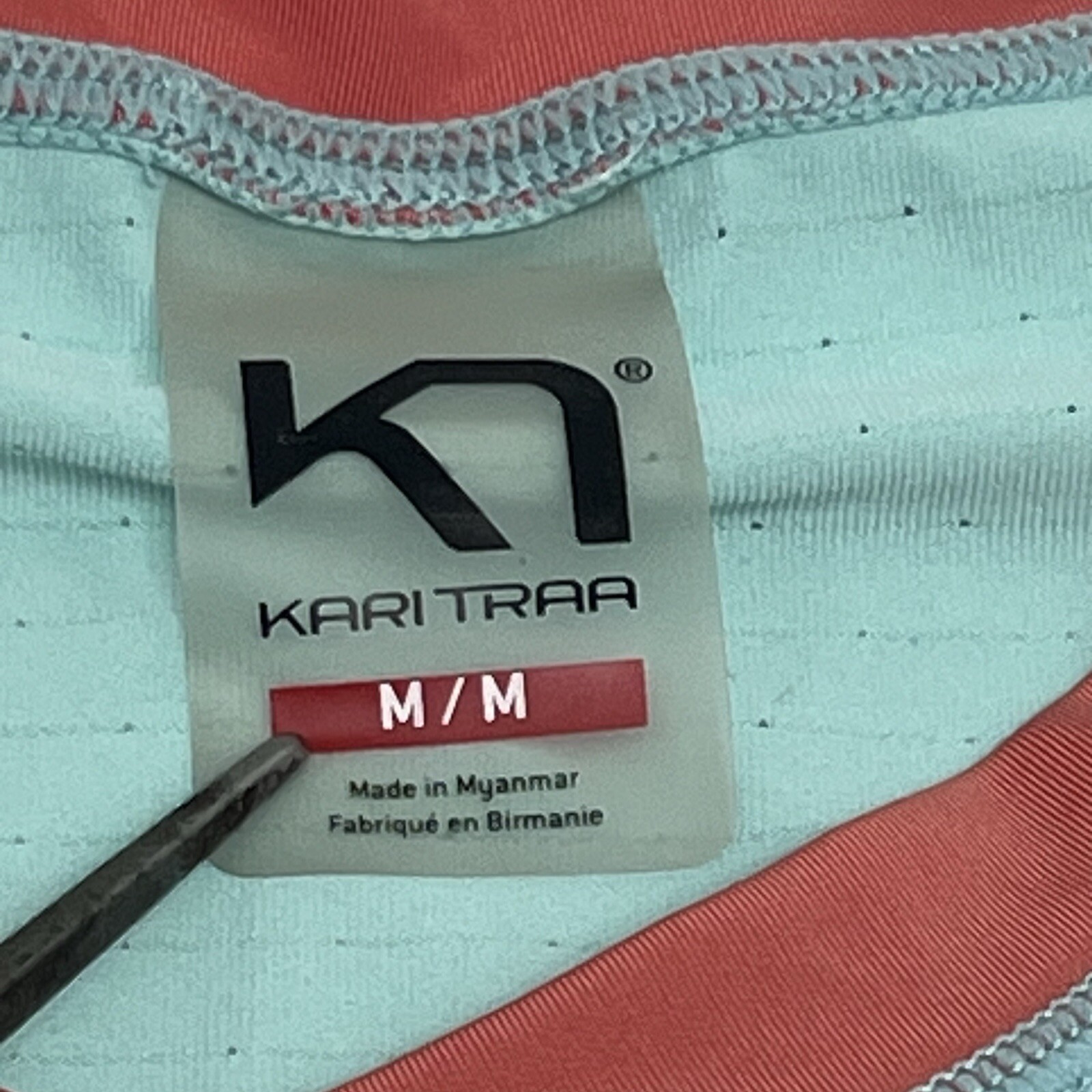 Kari Traa Base Layer Shirt WOMENS MEDIUM Pullover Workout Long Sleeve Blue