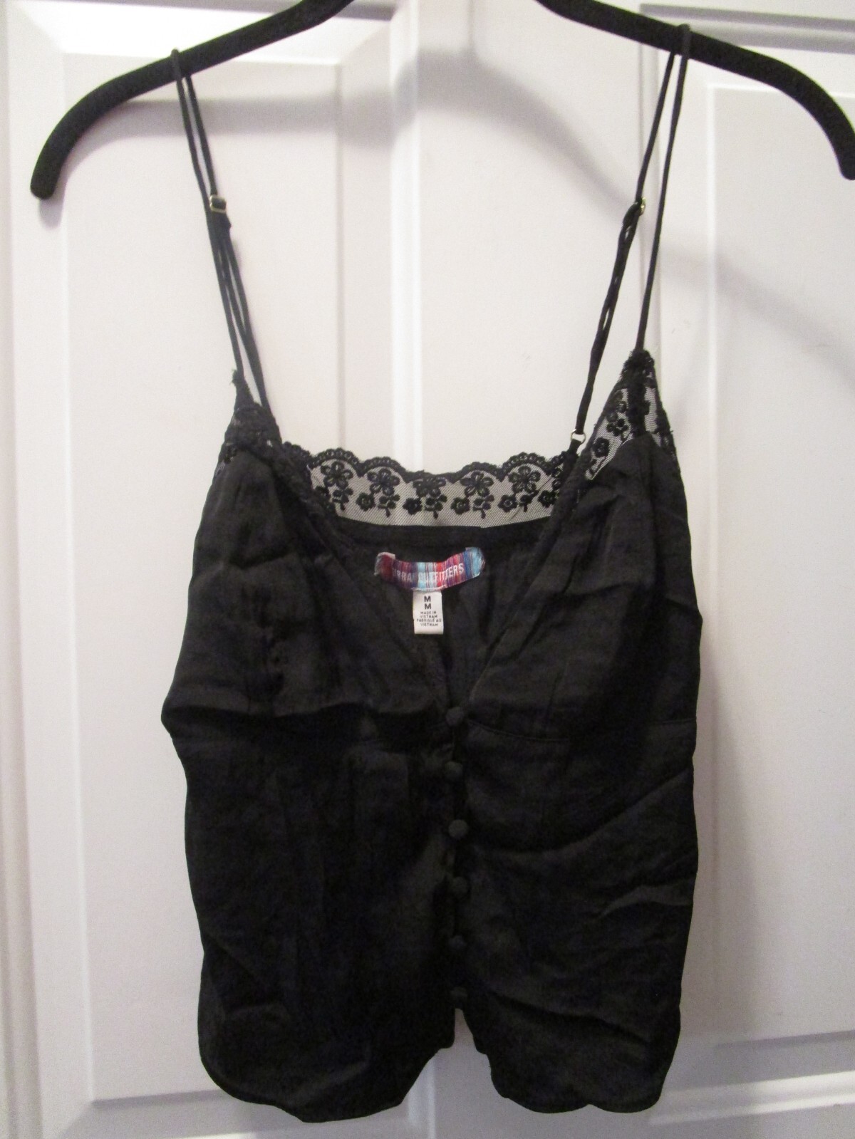 URBAN OUTFITTERS BLACK LACE TRIM BUTTON FRONT CAMI TANK TOP SIZE MEDIUM NEW