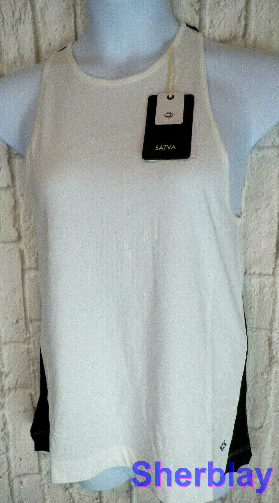 Satva Women’s Organic Cotton Discovery Tank Top MSRP $48 – Options