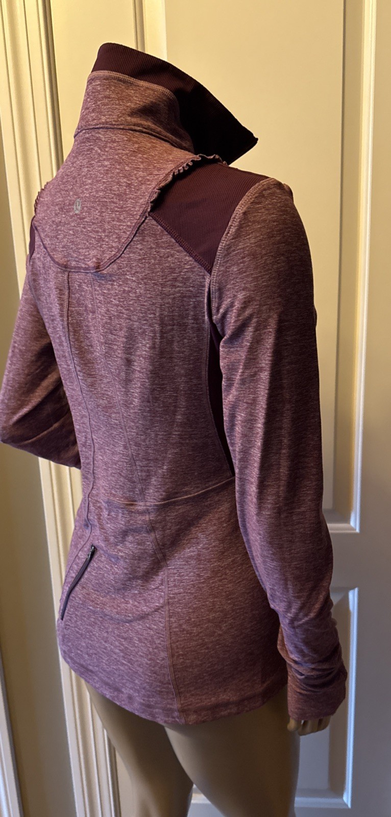 LULULEMON Run Your Heart Out Pullover Half Zip Women’s Size 6 Multicolor