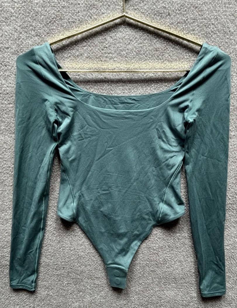 Lululemon Wundermost Ultra-Soft Nulu Square-Neck Bodysuit Green Size XS EUC