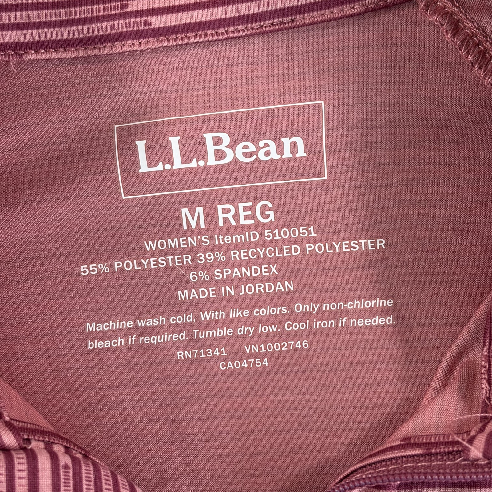 LL Bean Performance UPF 1/2 Zip Pullover in Geometric Women Medium Golf NWOT