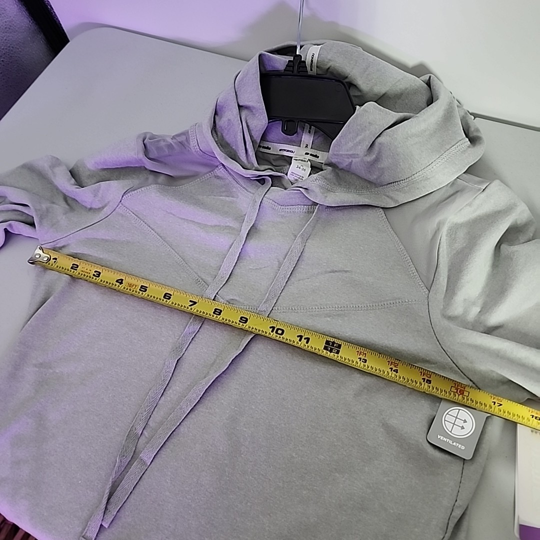 NEW Size Small marika ventilated Lightweight Hooded Hiking Walking Top Shirt