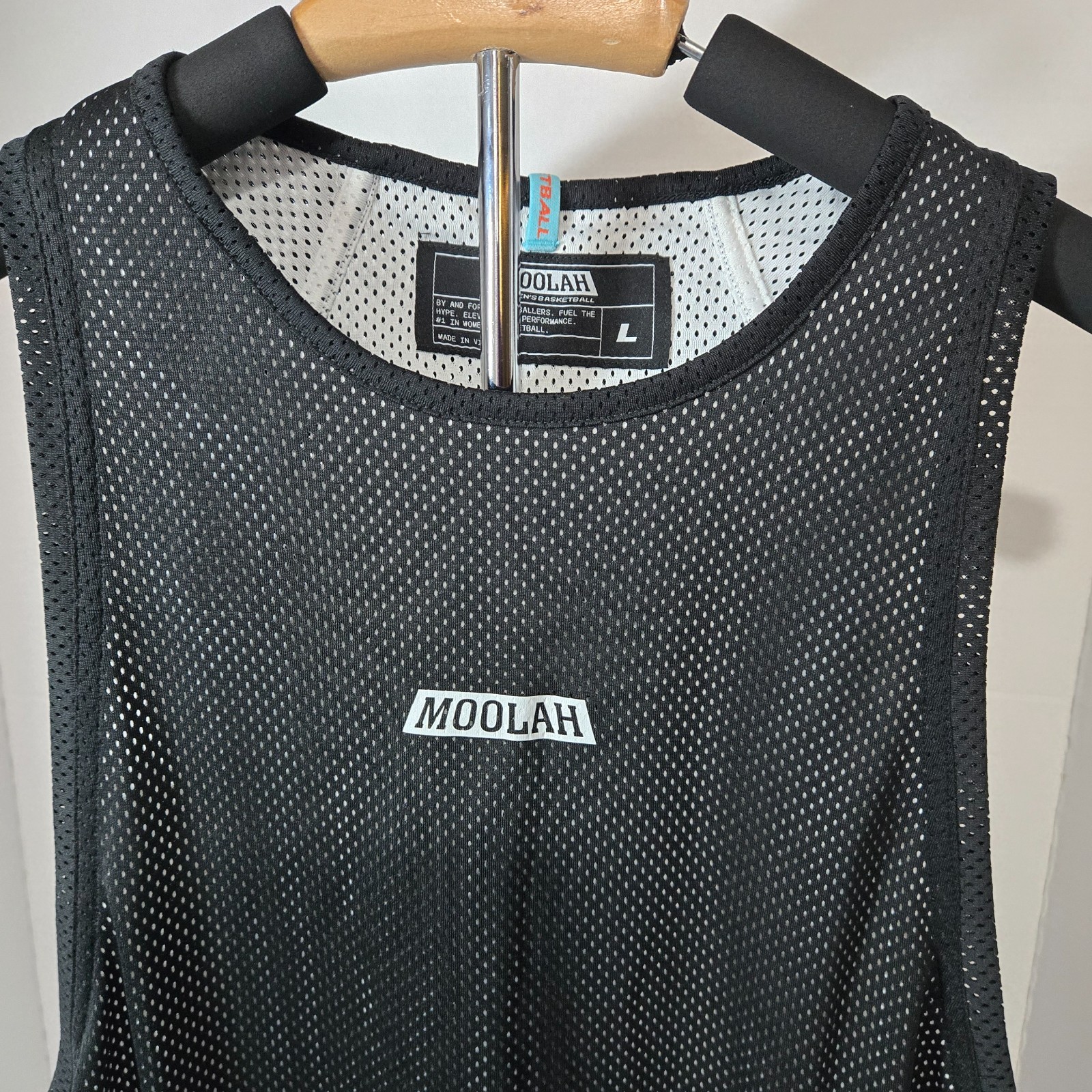 Moolah Women’s Mesh Practice Basketball Tank Top Black White Size Large