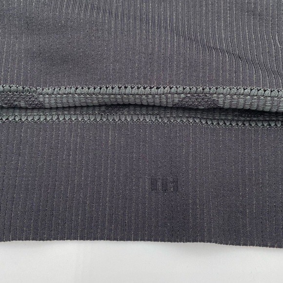 Lululemon Rest Less Pullover Logo Letter Black Graphite Grey Seamless Top Size 8