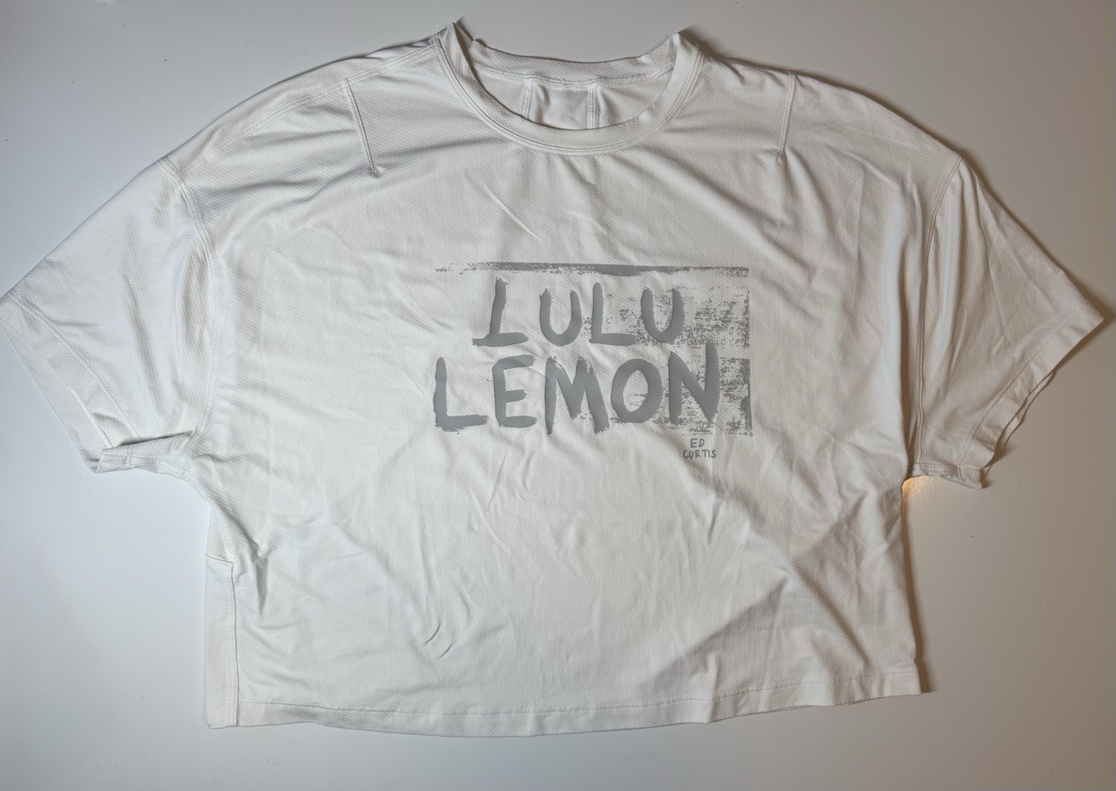 Lululemon Abrasion-Resistant Training T-Shirt Ed Curtis Size 6