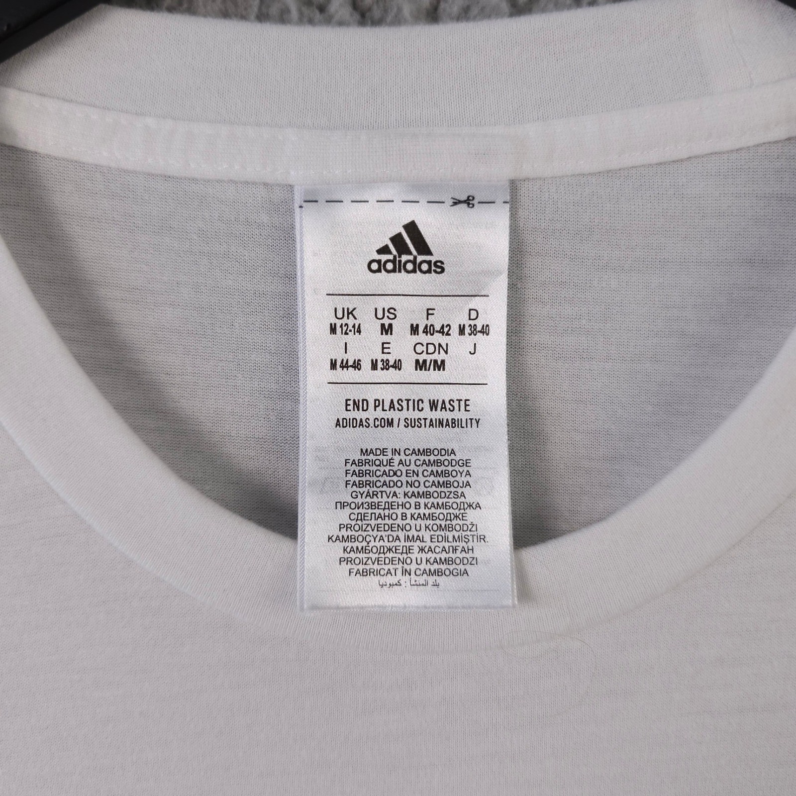 Adidas Training Shirt Womens Medium White Aeroready Petal Sleeve Crew Neck Gym