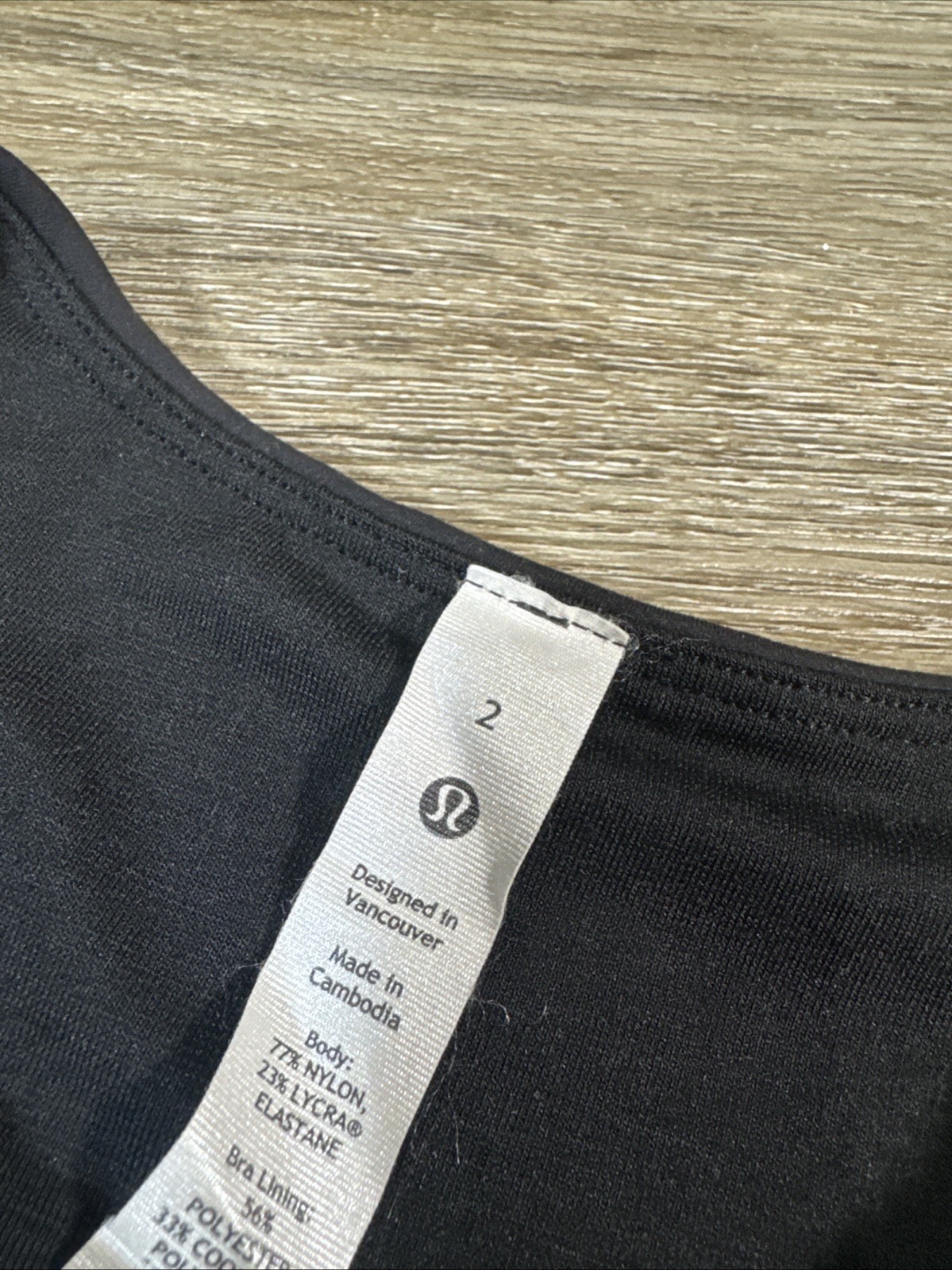 Lululemon Black Wunder Train Racerback Tank Size 2 cups Bra Athleisure Yoga