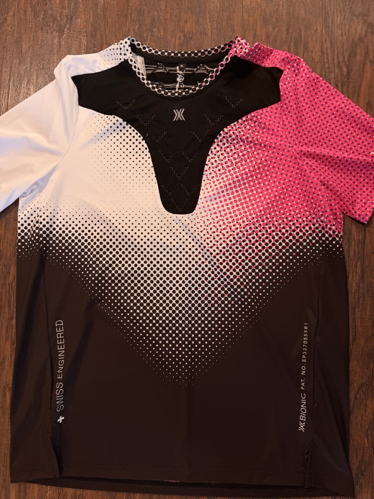 NEW X-BIONIC Cycling Shirt Short Sleeve XL Top Base Layer Hot Pink Black