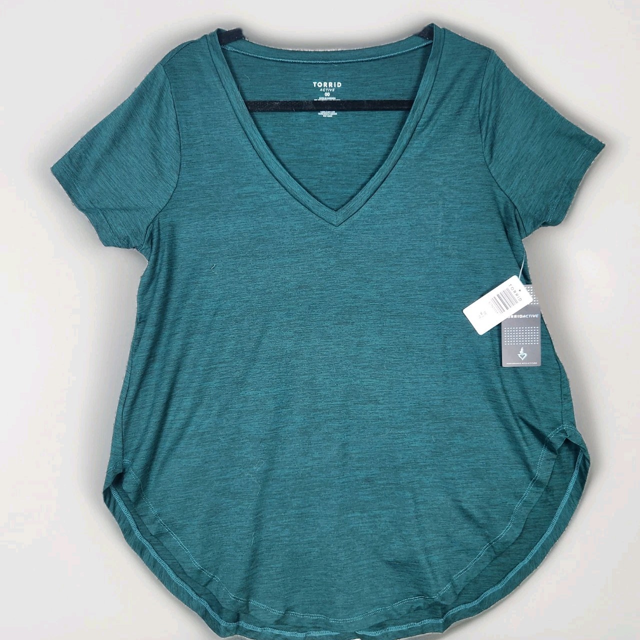 Torrid Active Super Soft Performance Jersey T Shirt Sz 00 M/L 10 Green V Neck