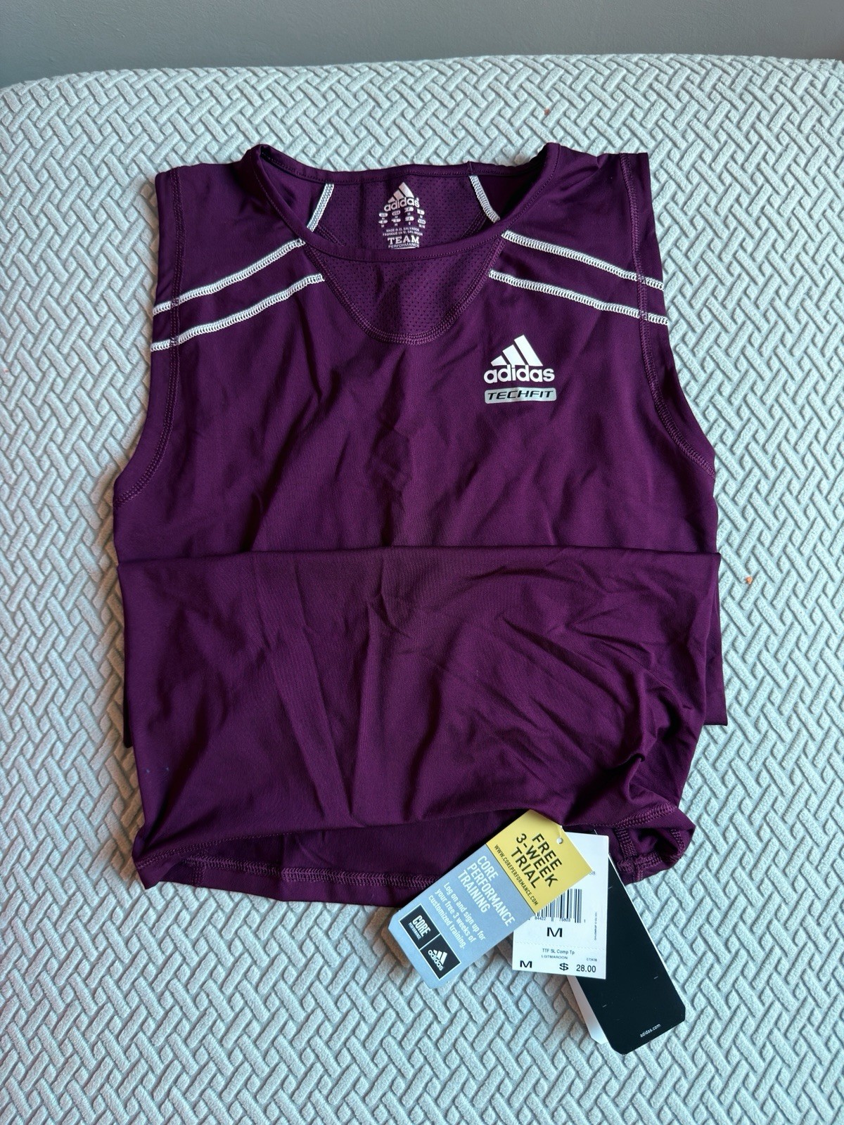 Brandnew Adidas Climalite Performance Maroon Size M with Tag