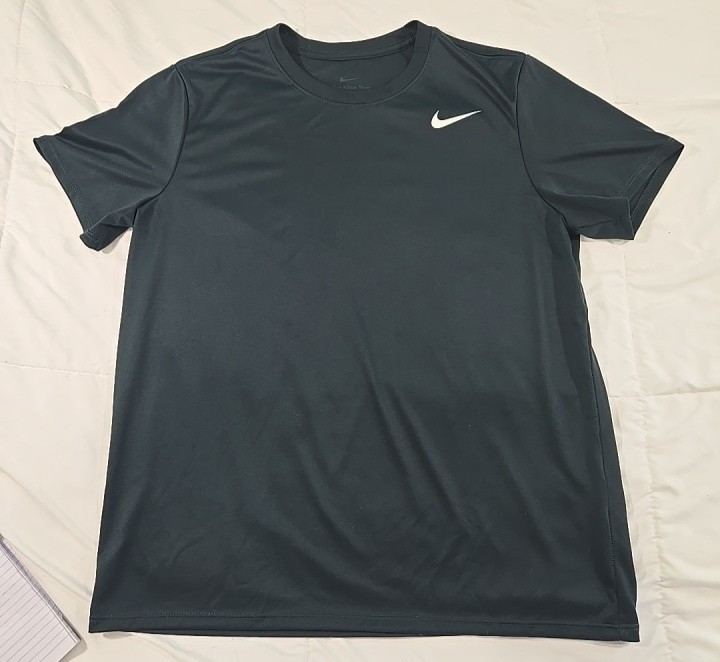 Nike Women’s Short Sleeve DRI-FIT Legend T-Shirt Color Black Size M