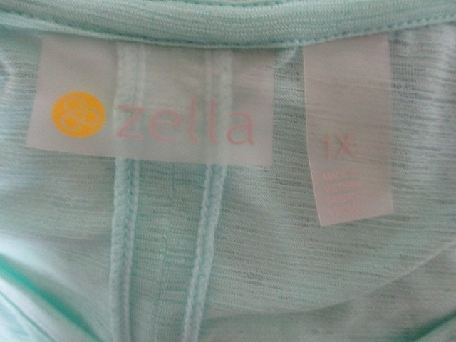 Zella FAB! Split Back Recycled Polyester L/S Tunic Top in Mint Green Plus 1X