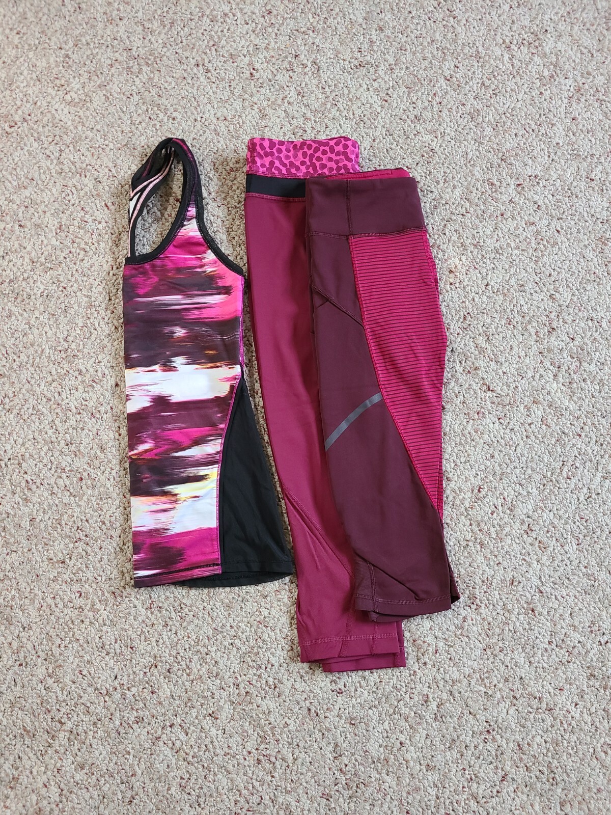 Lululemon Burgundy Bundle Size 4 (Sm) 2 Crop Leggings & Cool Racerback Tank EUC