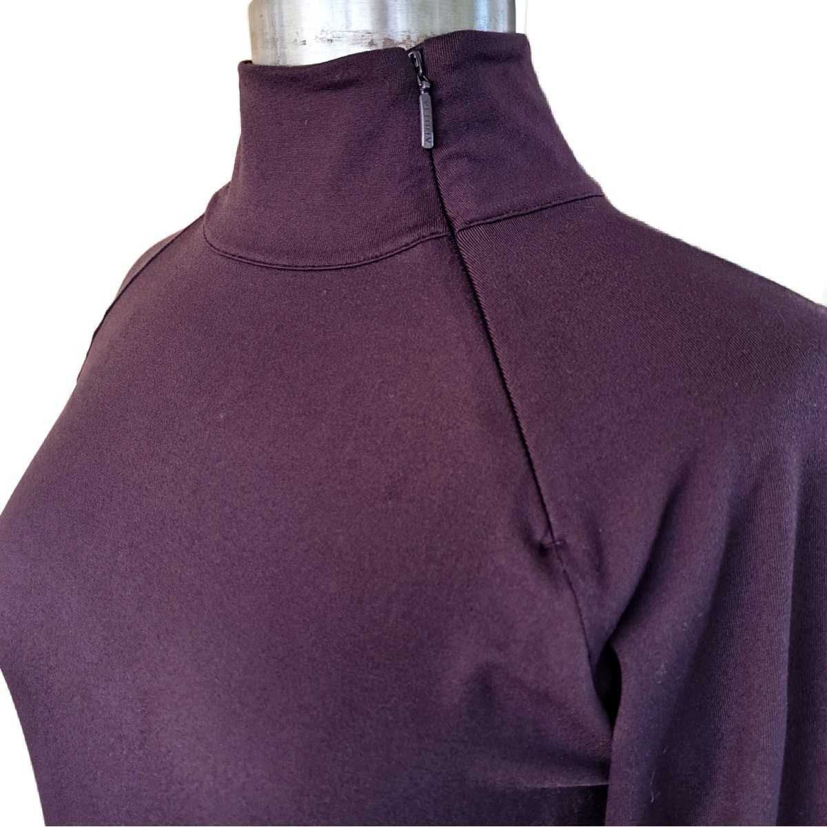 ATHLETA Superluxe Mock Zip Neck Pullover Top XS Wild Raisin Active Athletic