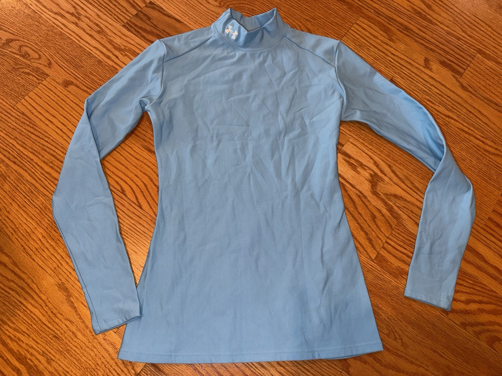 Ladies Women’s Under Armour Light Blue Mock Compression Shirt Medium EUC