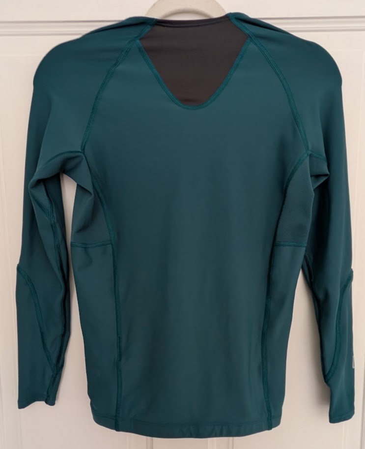 Skins series 3 teal long sleeve training top – skin tight – VGC – size medium